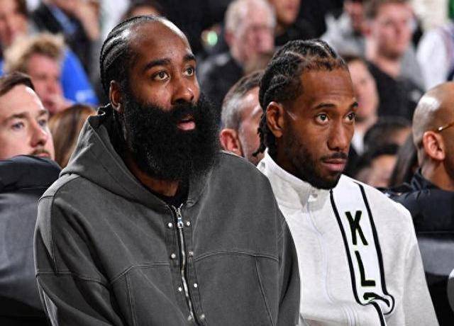 爱爱游戏下载 -哈登回归赛场,关键助攻首场状态亮眼,热火观众沸腾!(哈登外号叫什么)