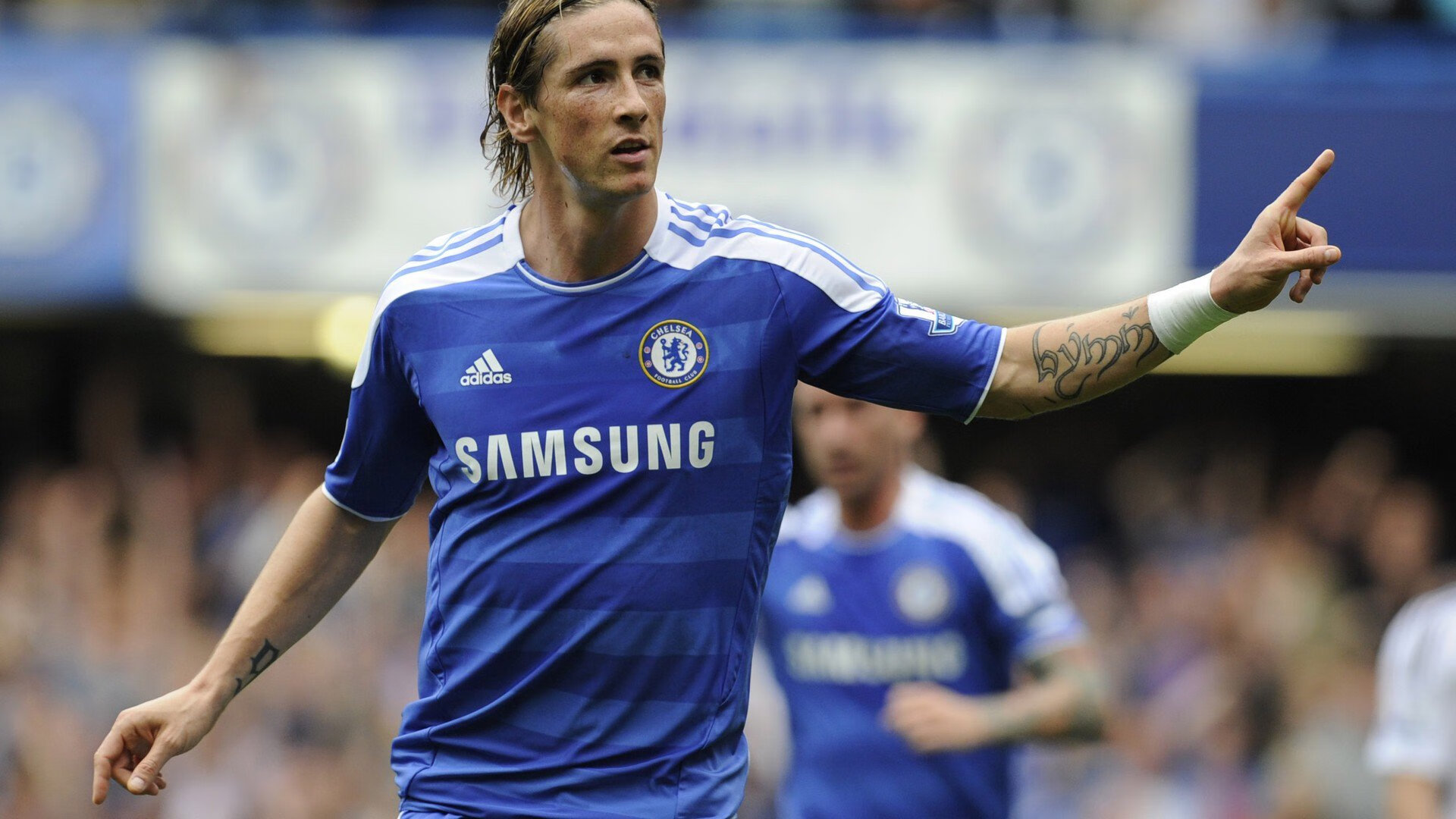 Uzi关键节点问鼎冠军，FPX带队取胜！